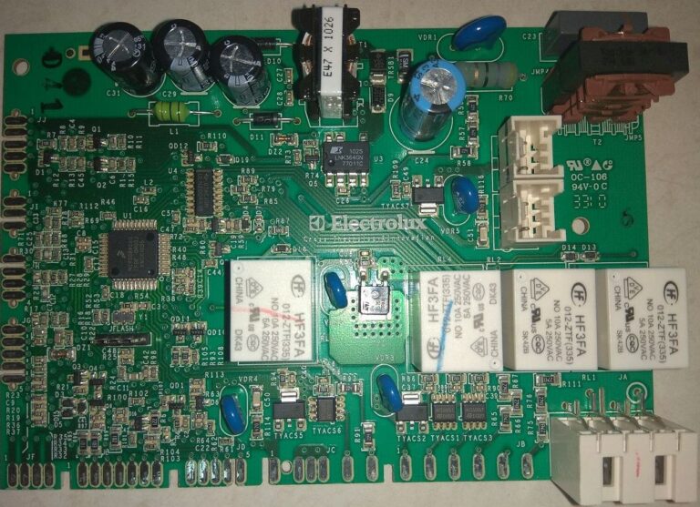 Reparatur Steuerung EDW1XXX – Geschirrspüler Totalausfall (AEG, Electrolux uvm.)